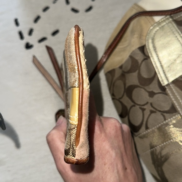 Coach patchwork hobo handbag and Wristlet Vintage set - Picture 10 of 14